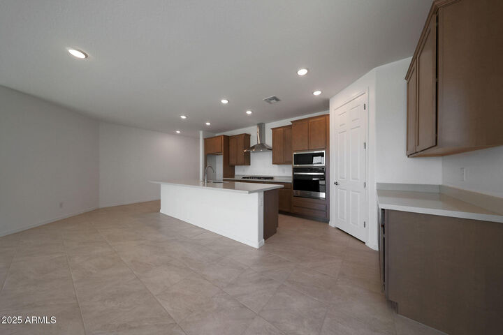Property Photo:  23009 E Diana Way  AZ 85142 