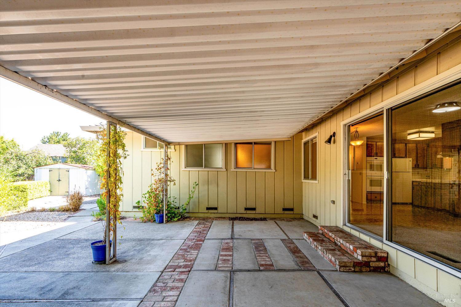 Property Photo: 937 Manor Drive CA 95476