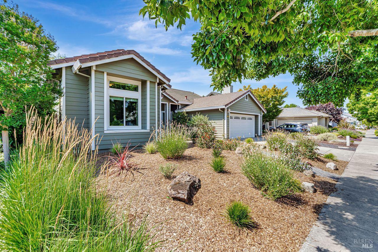 Property Photo:  1705 Andover Way  CA 94954 
