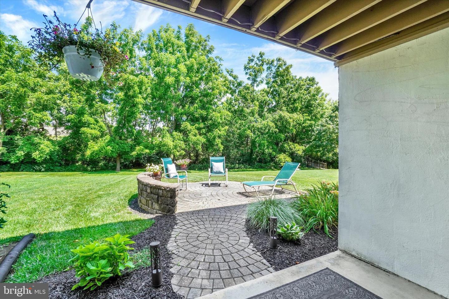 Property Photo: 1082 Hammon Avenue PA 17522