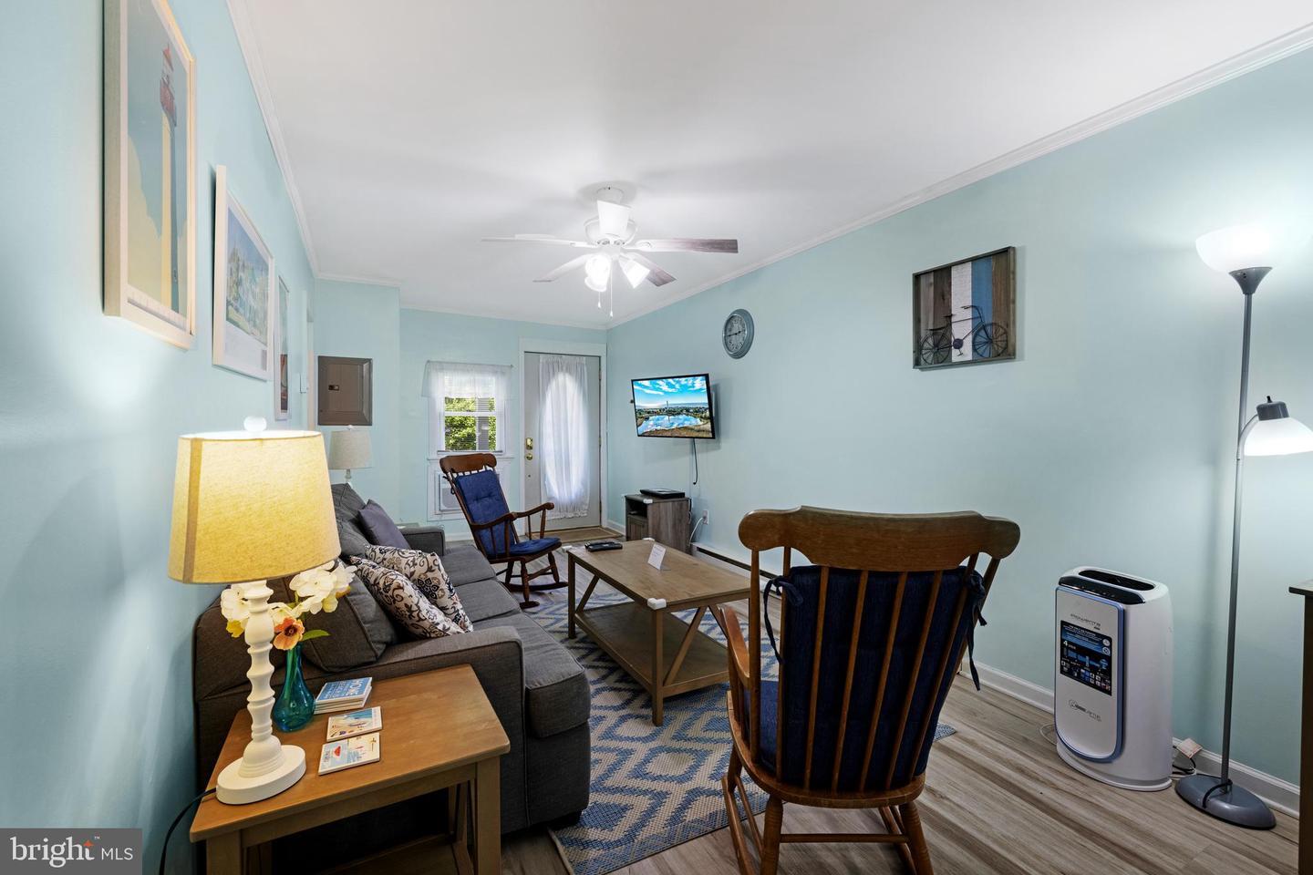 Property Photo:  312 Congress Street 1  NJ 08204 