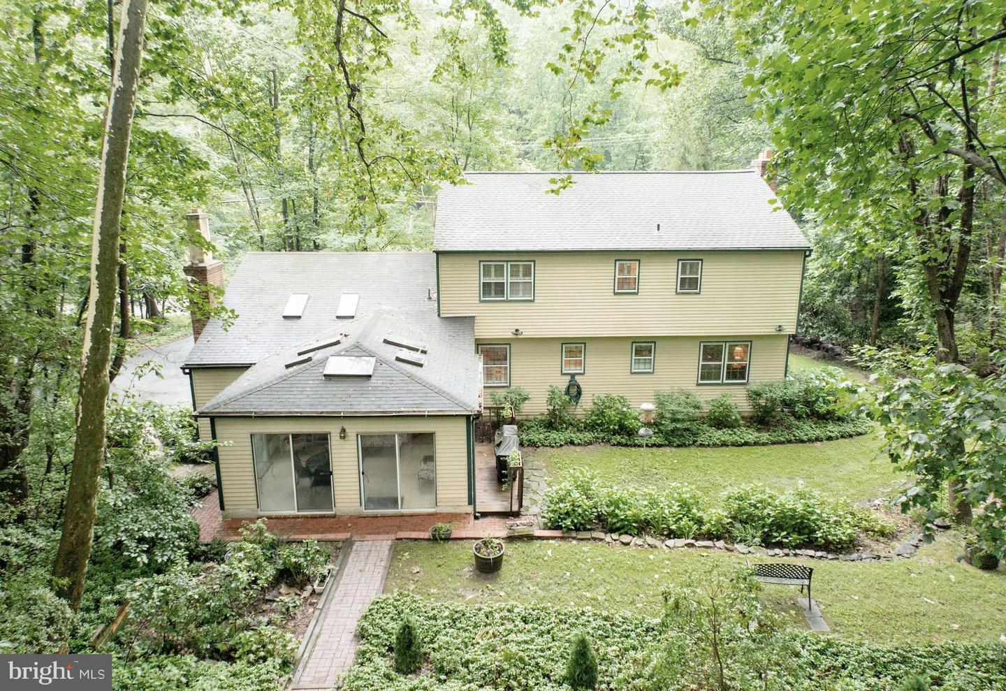 Property Photo:  402 Norwood Road  PA 19335 