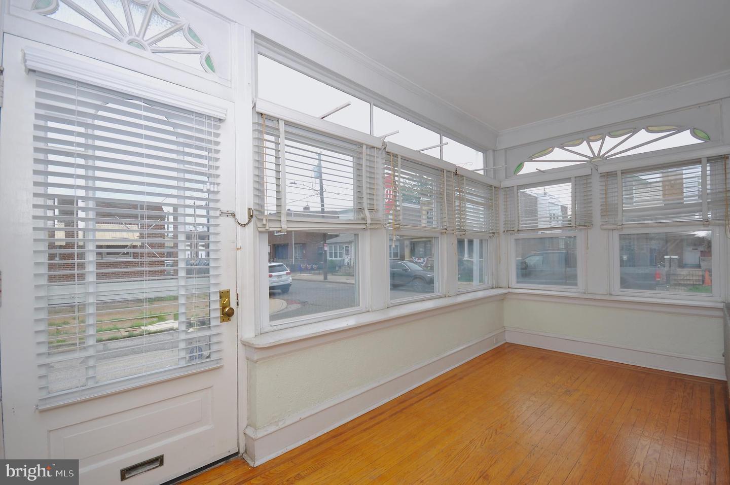 Property Photo: 2554 Gillingham Street PA 19137