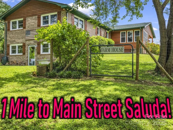 61 Overbrook Drive  Saluda NC 28773 photo