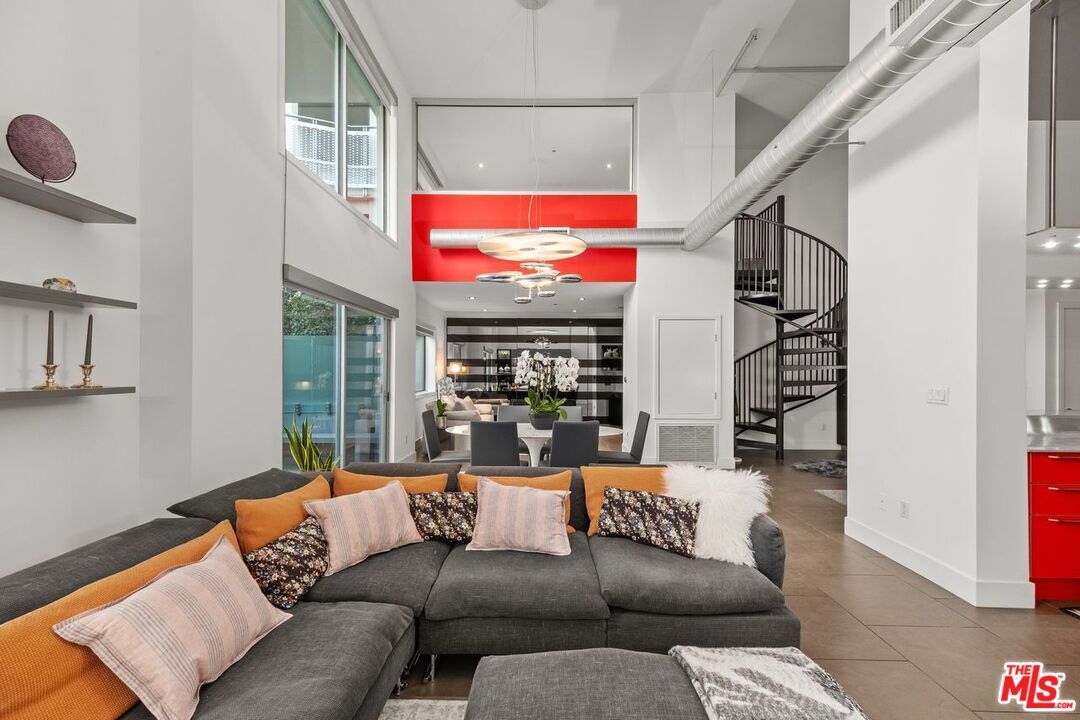 Property Photo: 1700 Sawtelle Blvd CA 90025