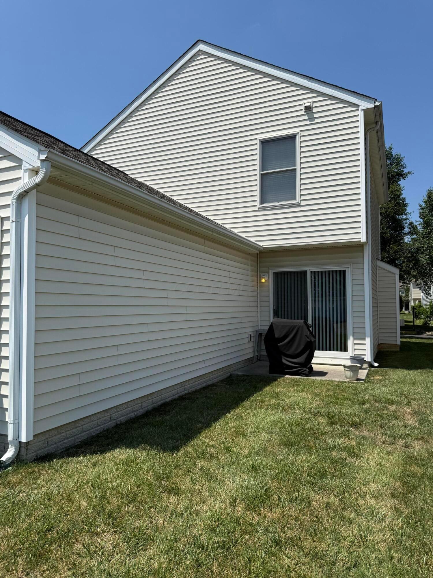 Property Photo: 4283 Shortleaf Lane OH 43123