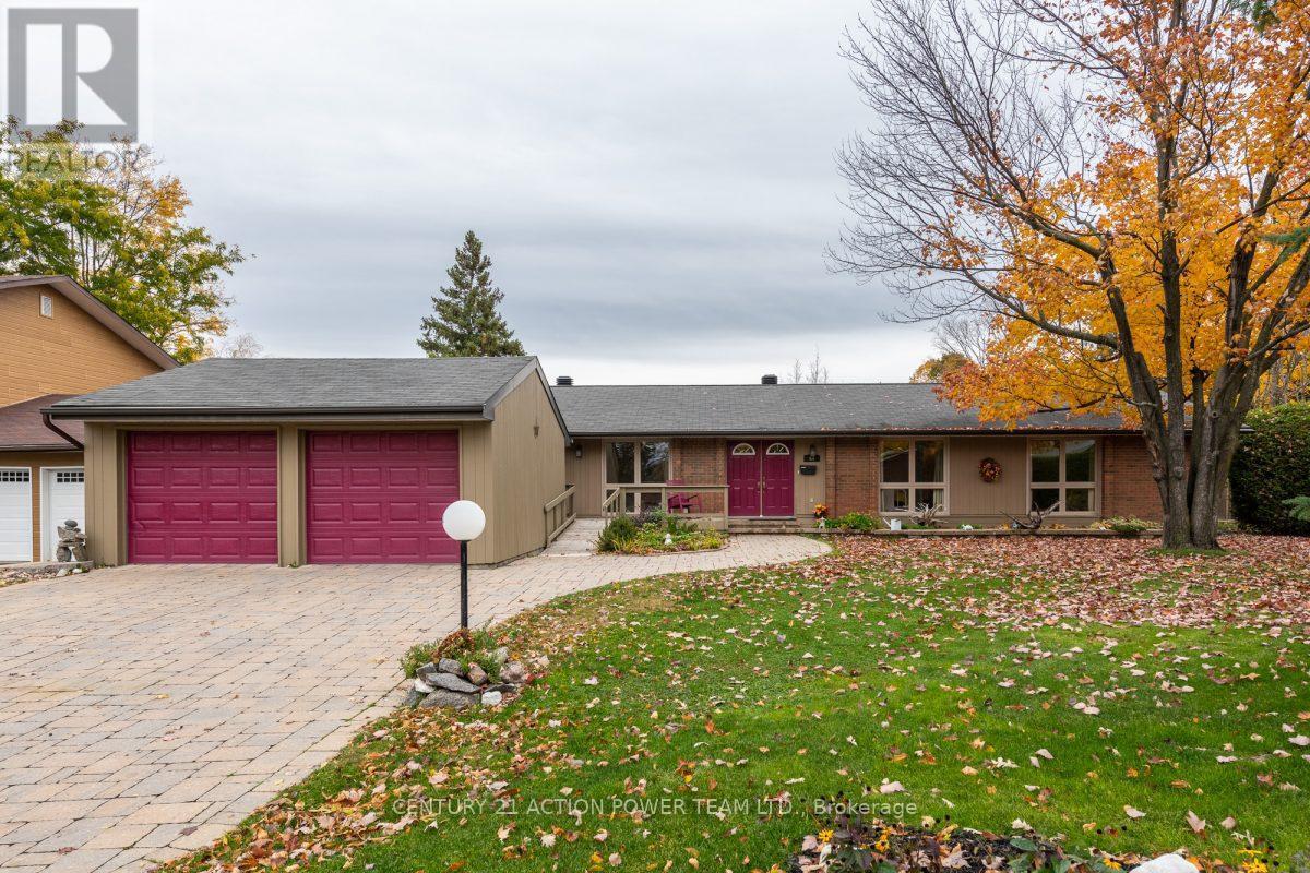 64 Banting Way  Ottawa ON K2K 1P8 photo