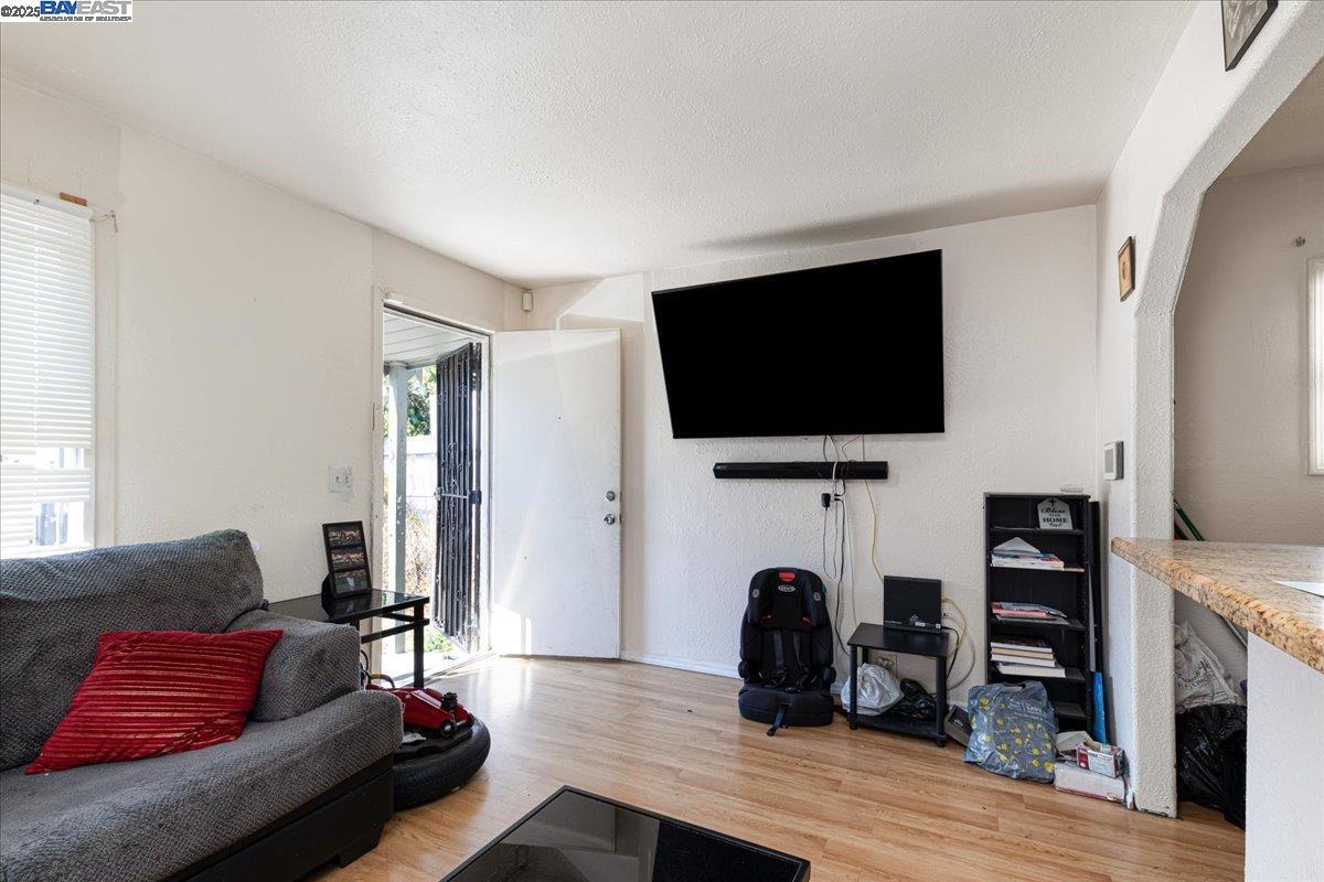 Property Photo: 1058 71st Ave CA 94621