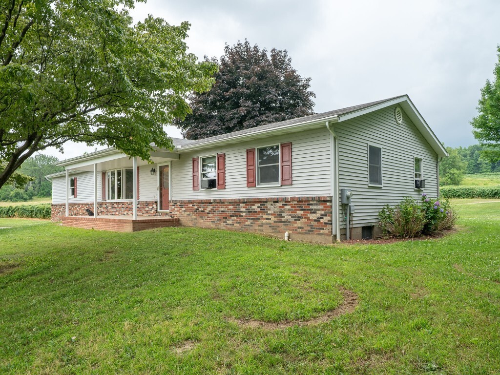 Property Photo: 8565 Belle Road PA 16421