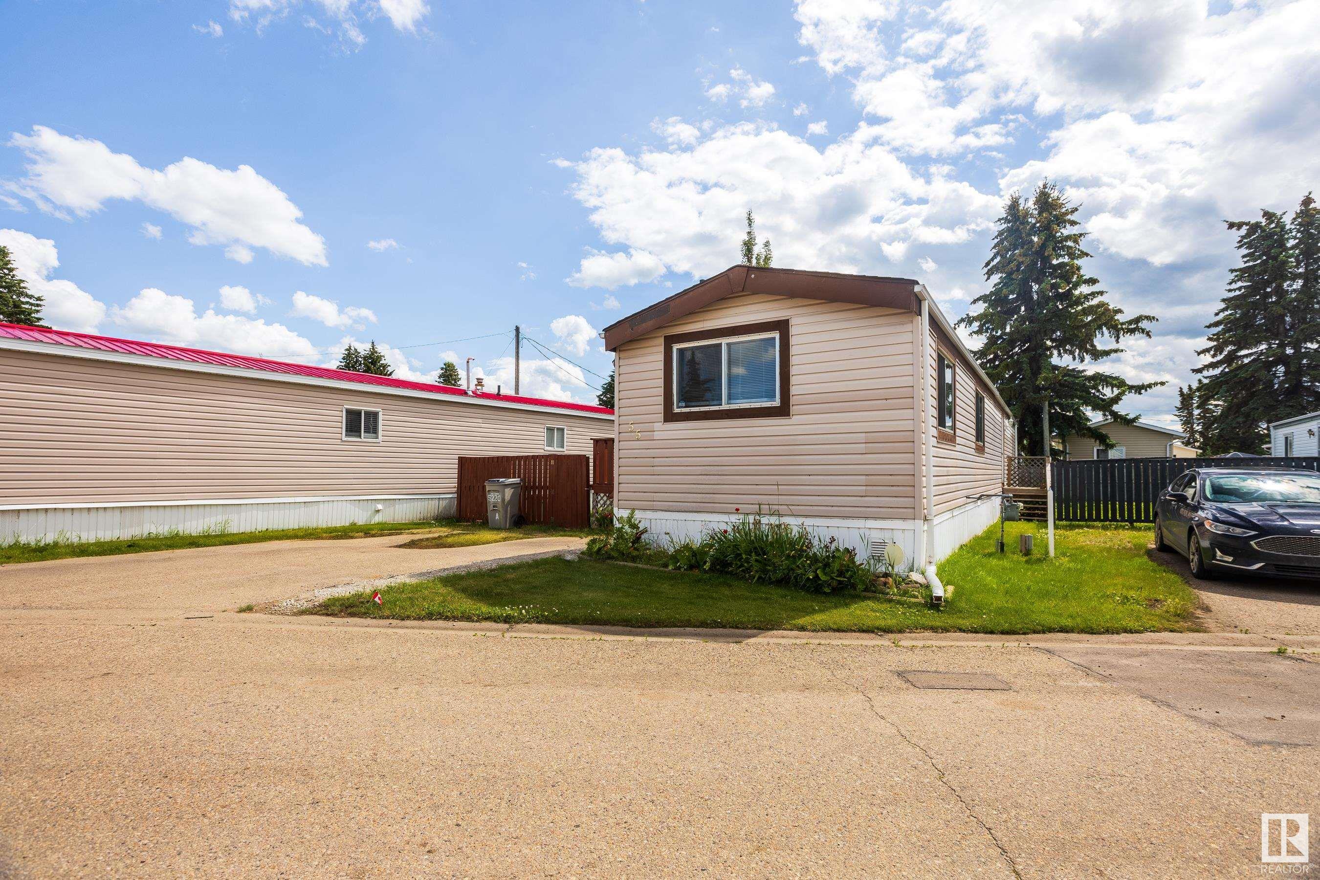 Property Photo: 10410 101A Street 55 AB T8R 1B1