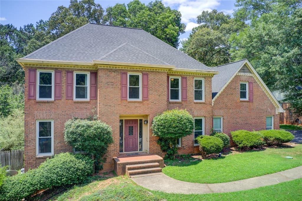 Property Photo: 5172 Charlemagne Way SW GA 30047