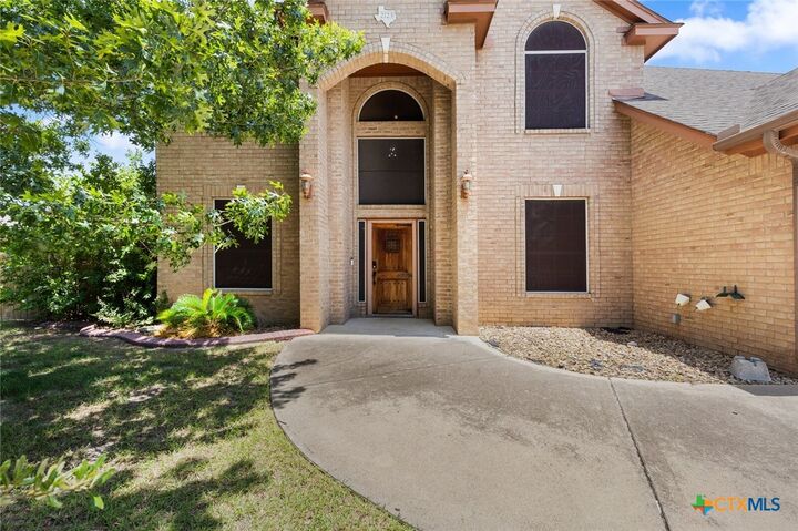 Property Photo: 2123 Grizzly Trail TX 76548