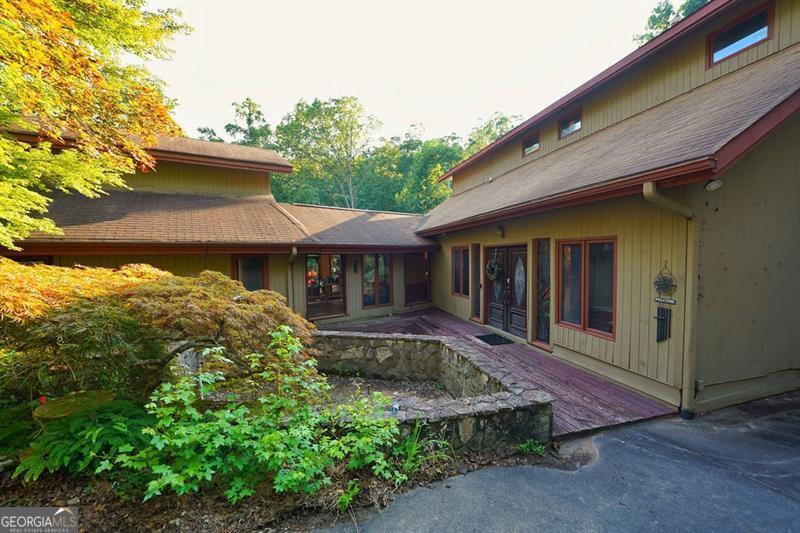 Property Photo: 18 Padsett Court GA 30143
