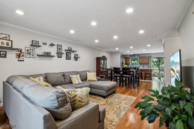 Property Photo: 201 Watchung Ave 20 NJ 07003