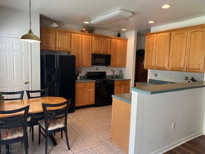 Property Photo:  51 Tannery Hill Dr  NJ 07419 