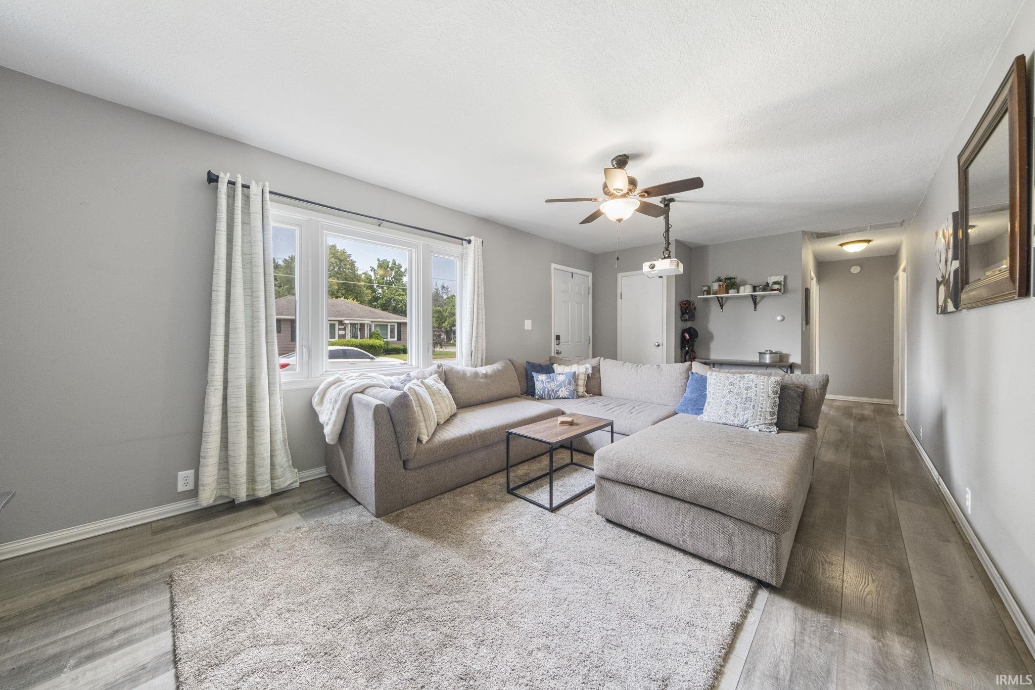 Property Photo: 321 W Horton Street IN 46714