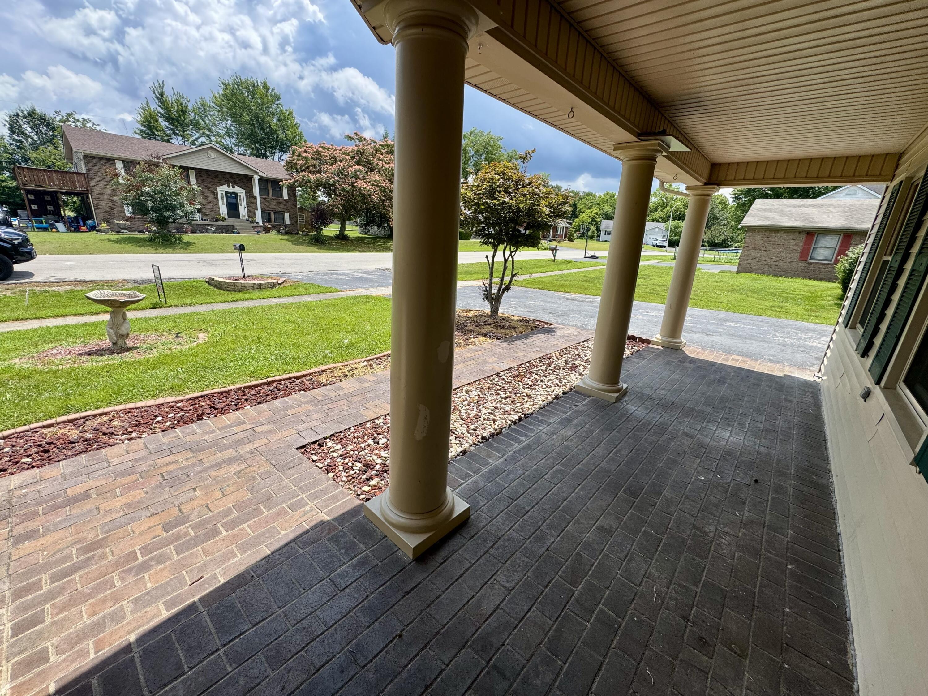 Property Photo: 353 Peachtree Drive KY 40403
