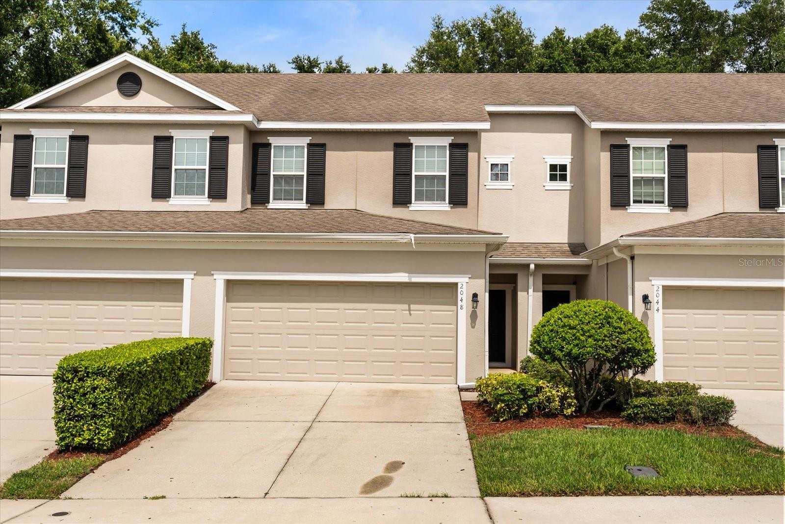 Property Photo: 2048 Switch Grass Circle FL 34761