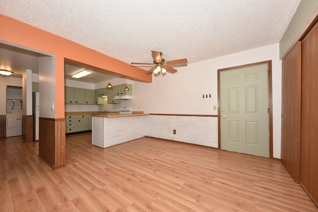 1608 Creek Rd 103  West Bend WI 53090 photo