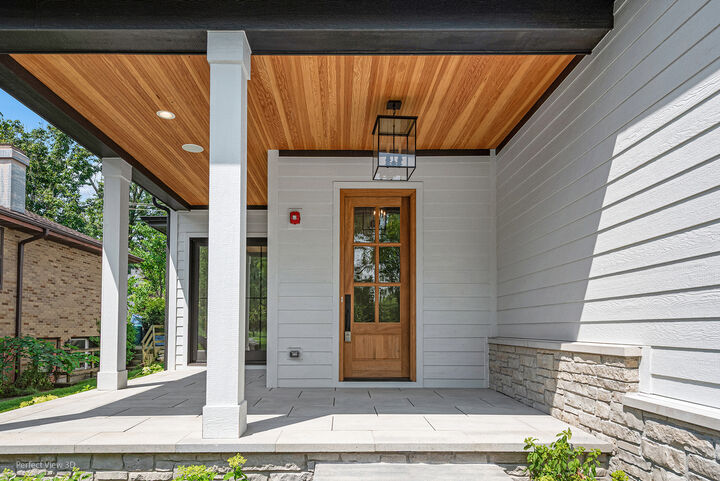 Property Photo:  116 Oxford Avenue  IL 60514 