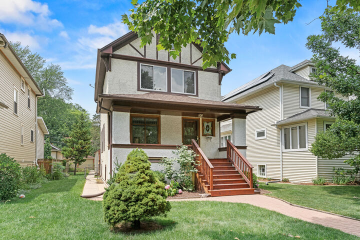 Property Photo:  719 Lyman Avenue  IL 60304 