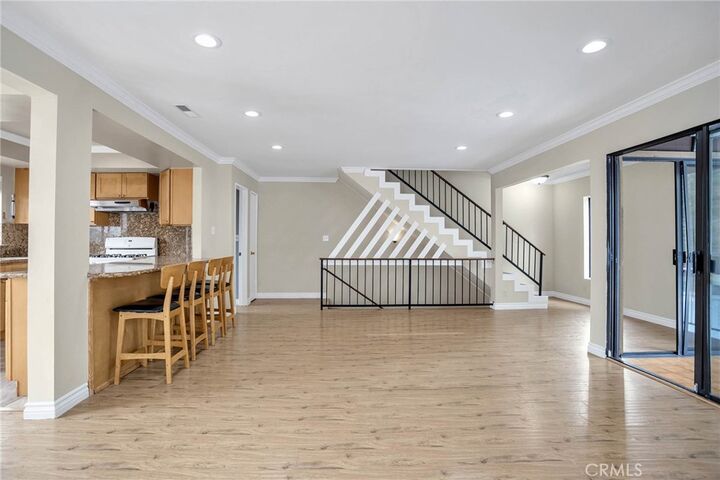 Property Photo:  1005 Monterey Road 5  CA 91206 