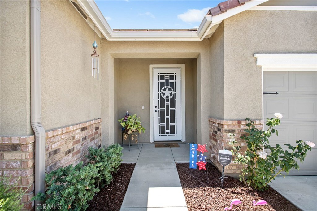 Property Photo: 28727 Clearview Street CA 92563