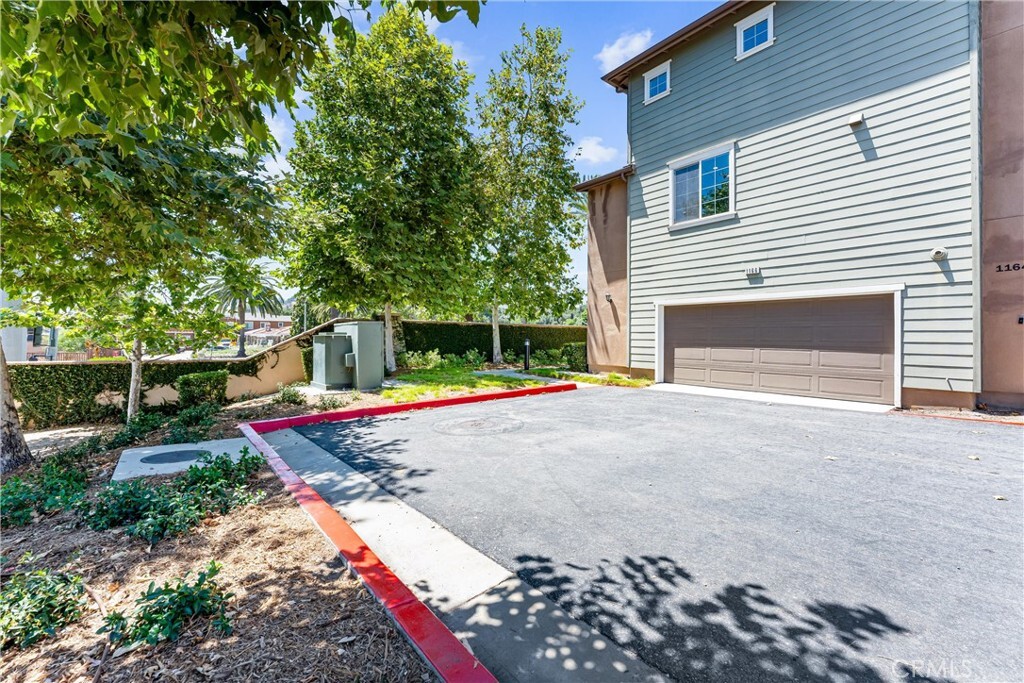 Property Photo: 1166 Newberry Lane 1 CA 91711
