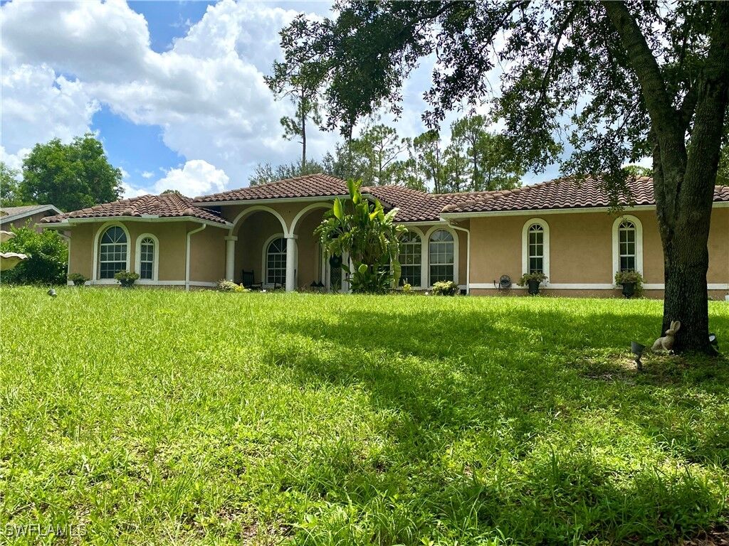 Property Photo: 291 Everglades Boulevard N FL 34120