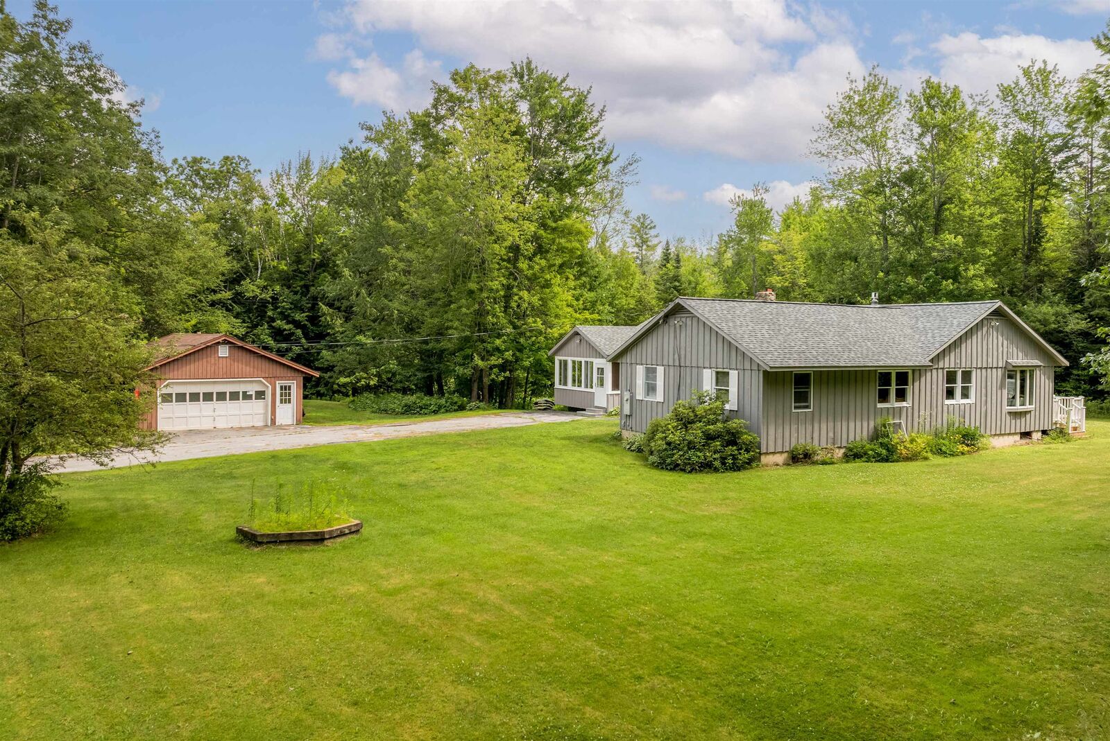 Property Photo:  61 Moore Road  NH 03773 