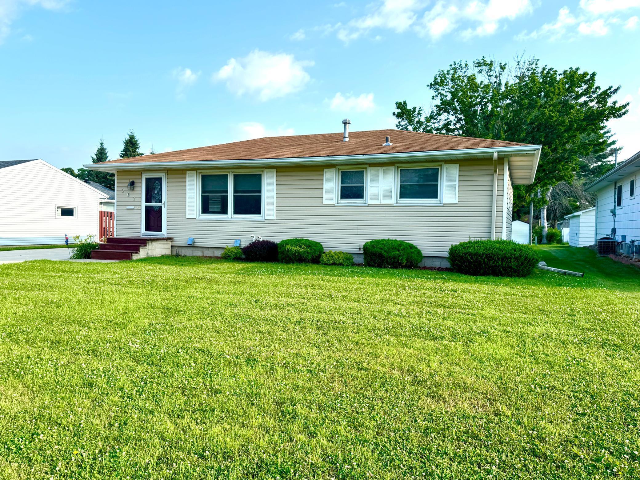 Property Photo: 207 3rd Street SE MN 55976