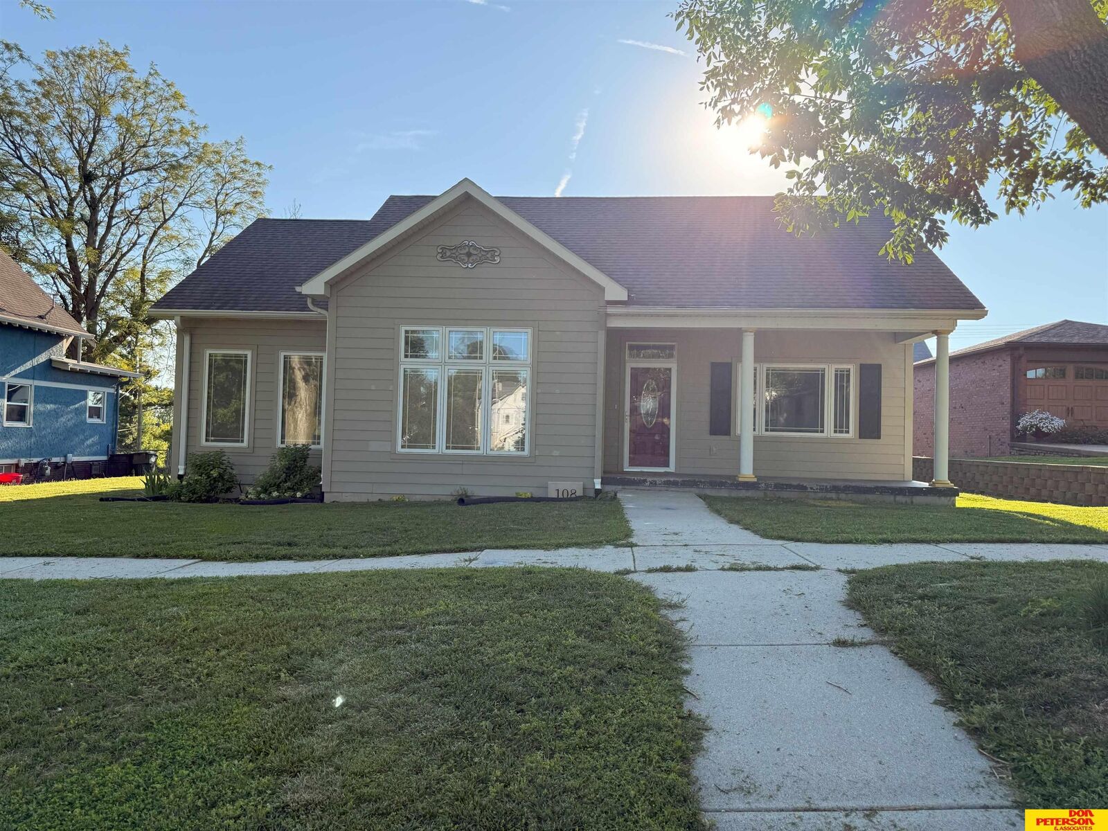 Property Photo:  108 N Thomas Avenue  NE 68045 