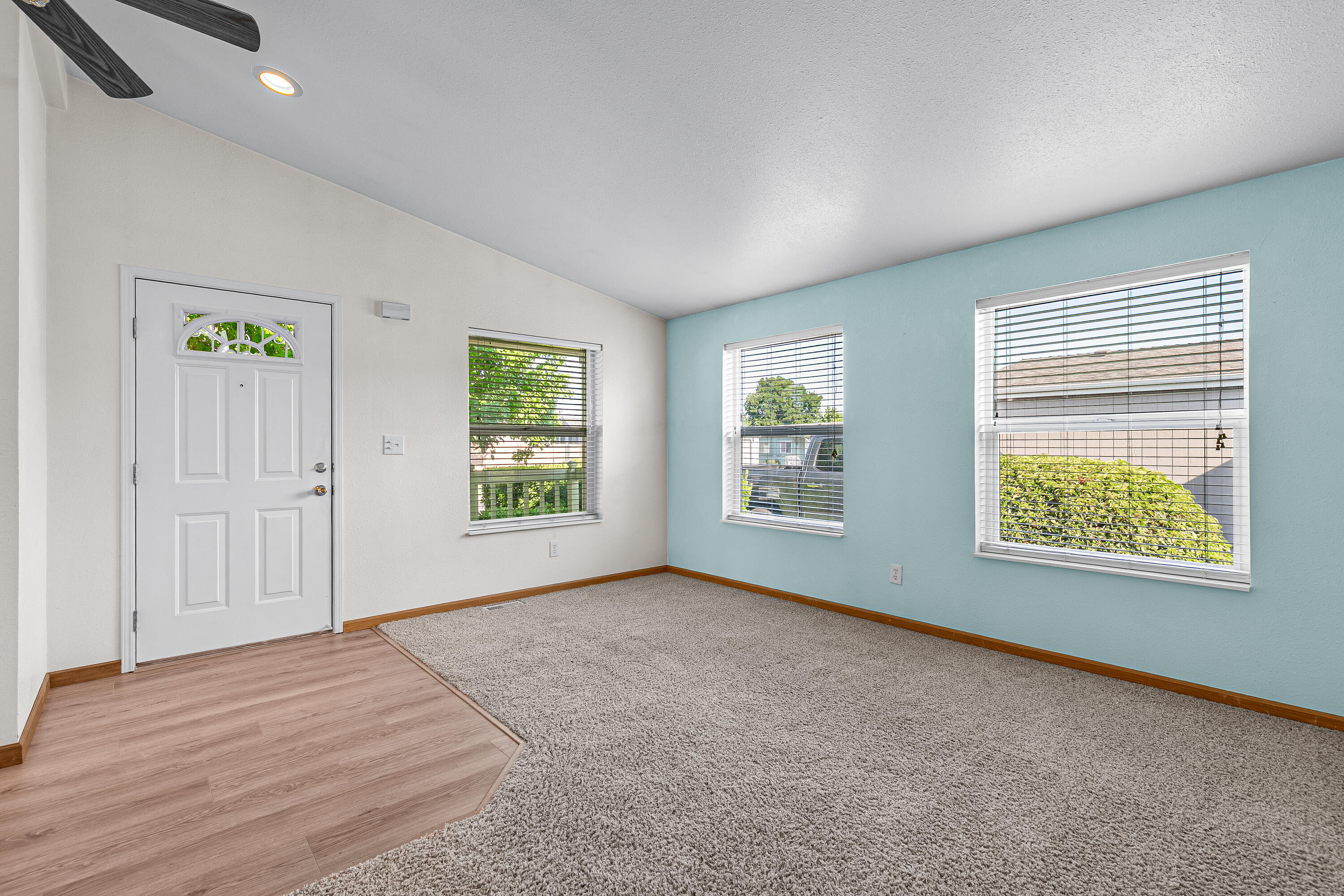 Property Photo: 555 Freeman Road 251 OR 97502