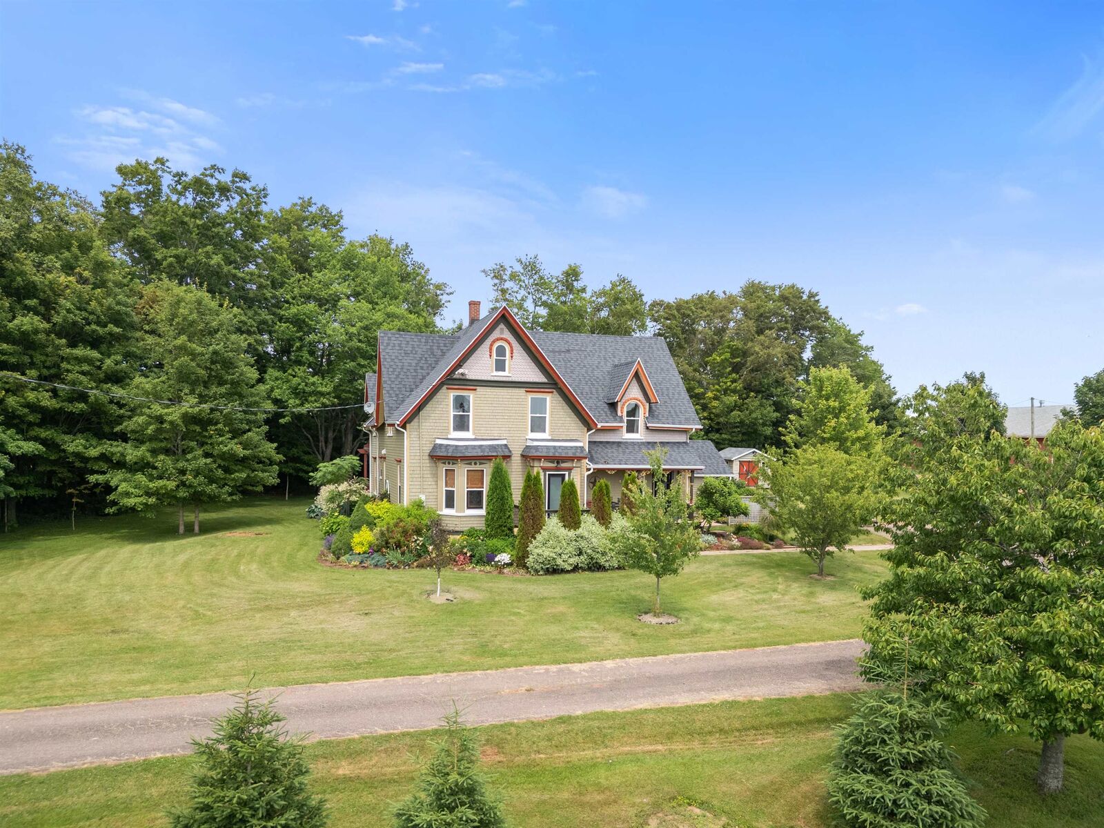 Property Photo:  2021 Mill Road  PE C0B 1L0 