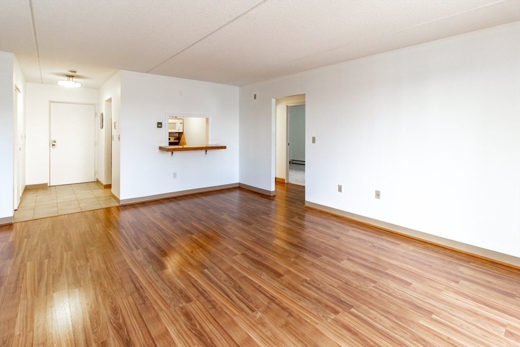 Property Photo: 301 Lowell St 32 MA 02145
