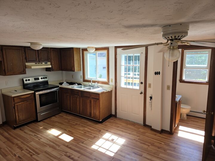 Property Photo:  39 1/2 East Street Ext. 39H  MA 01757 