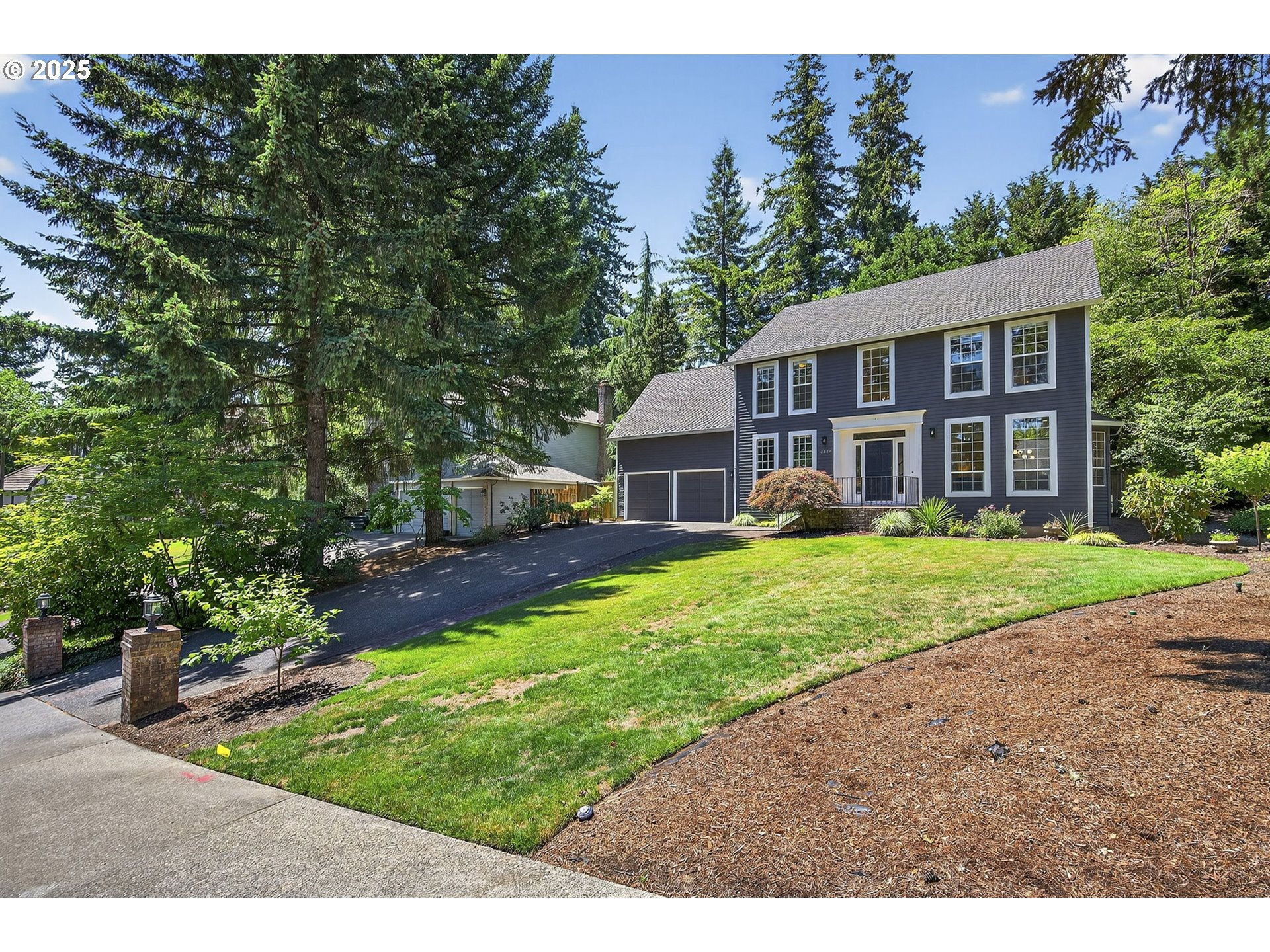 Property Photo: 10939 SW 29th Ct OR 97219