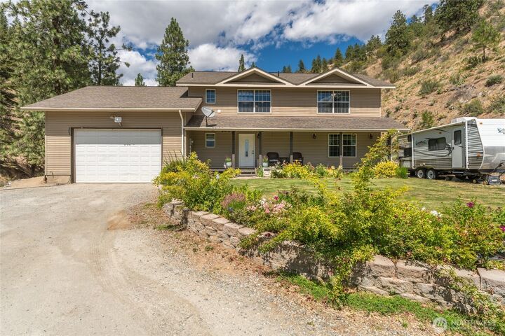 1020  Cagle Gulch Road  Chelan WA 98816 photo