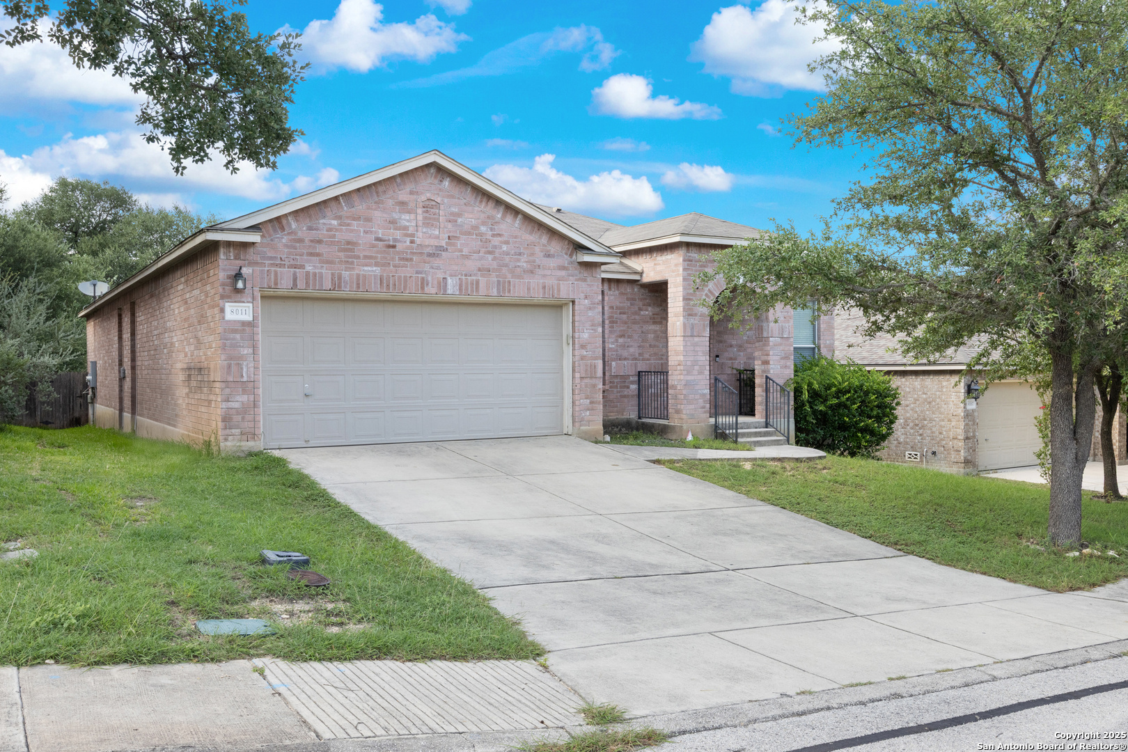 8011 Jalane Park  San Antonio TX 78255 photo