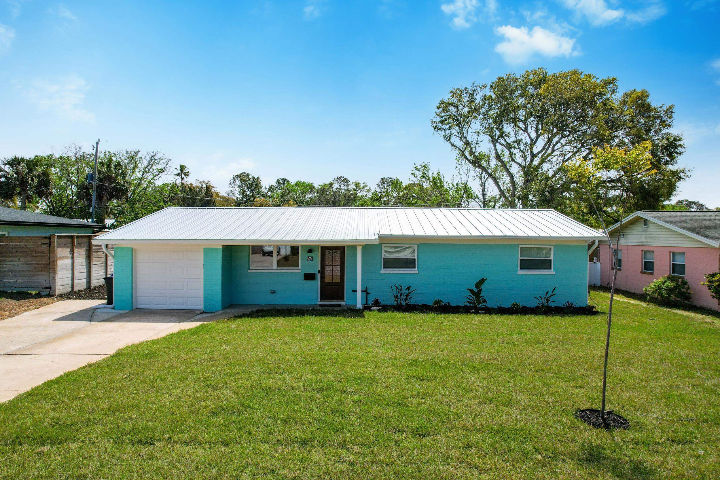 Property Photo: 7 Sea Park Dr FL 32080