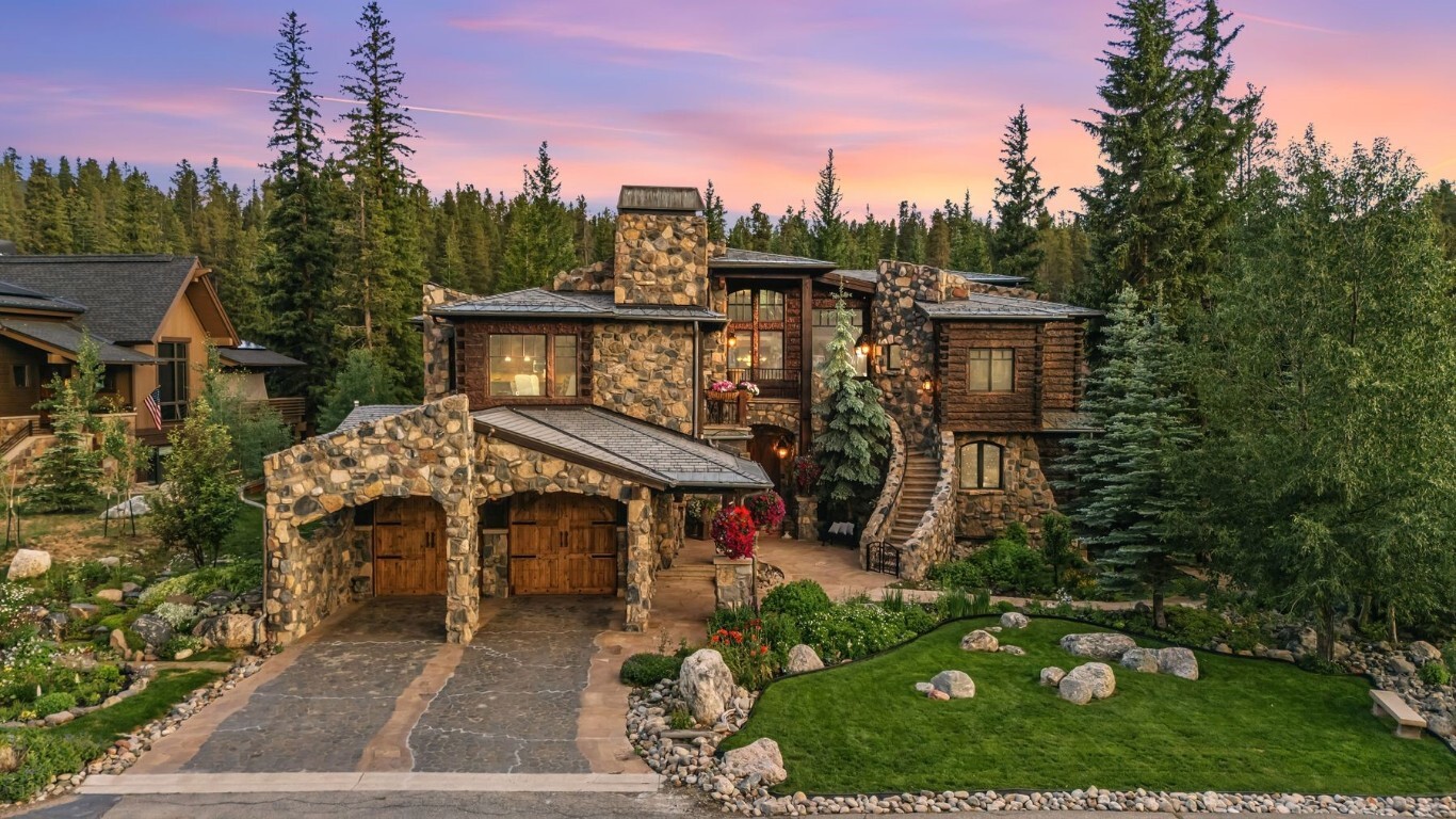 Property Photo: 165 River Park Drive CO 80424