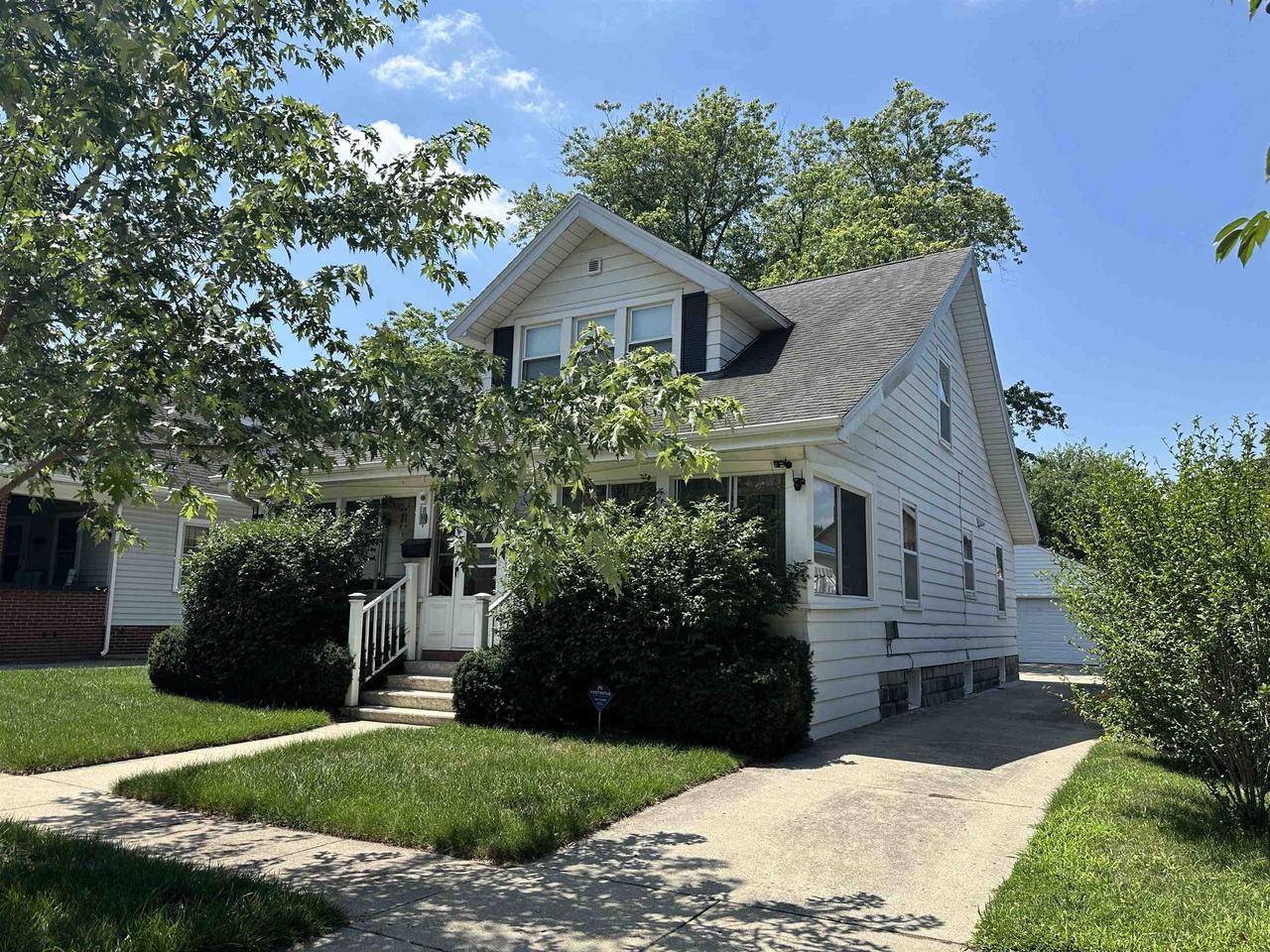 Property Photo: 954 11th Street WI 53511