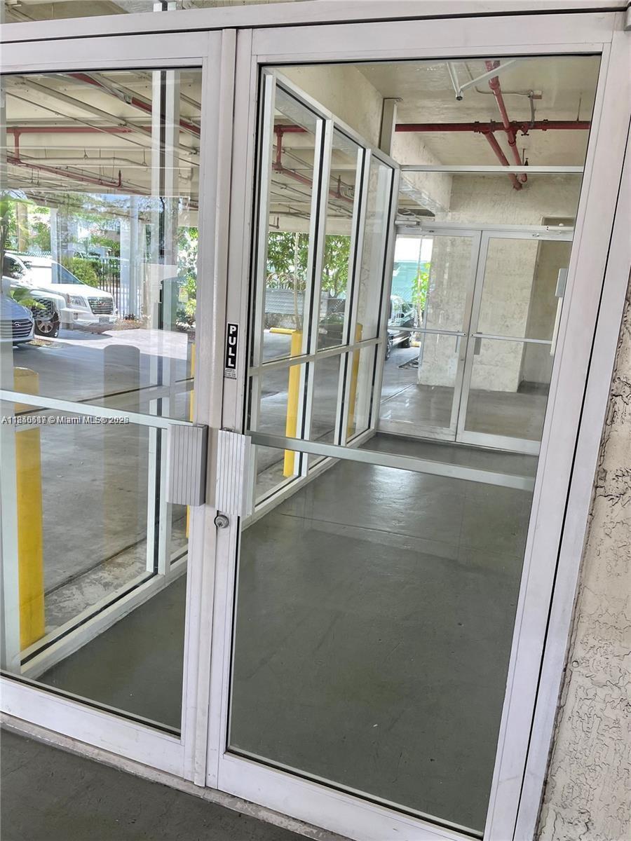 Property Photo: 3201 W Flagler St 102 FL 33135