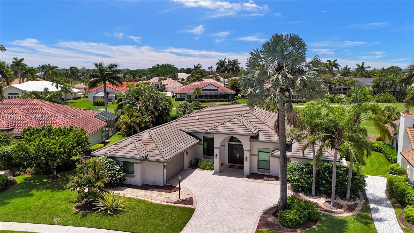 Property Photo: 17809 Southwick Way FL 33498