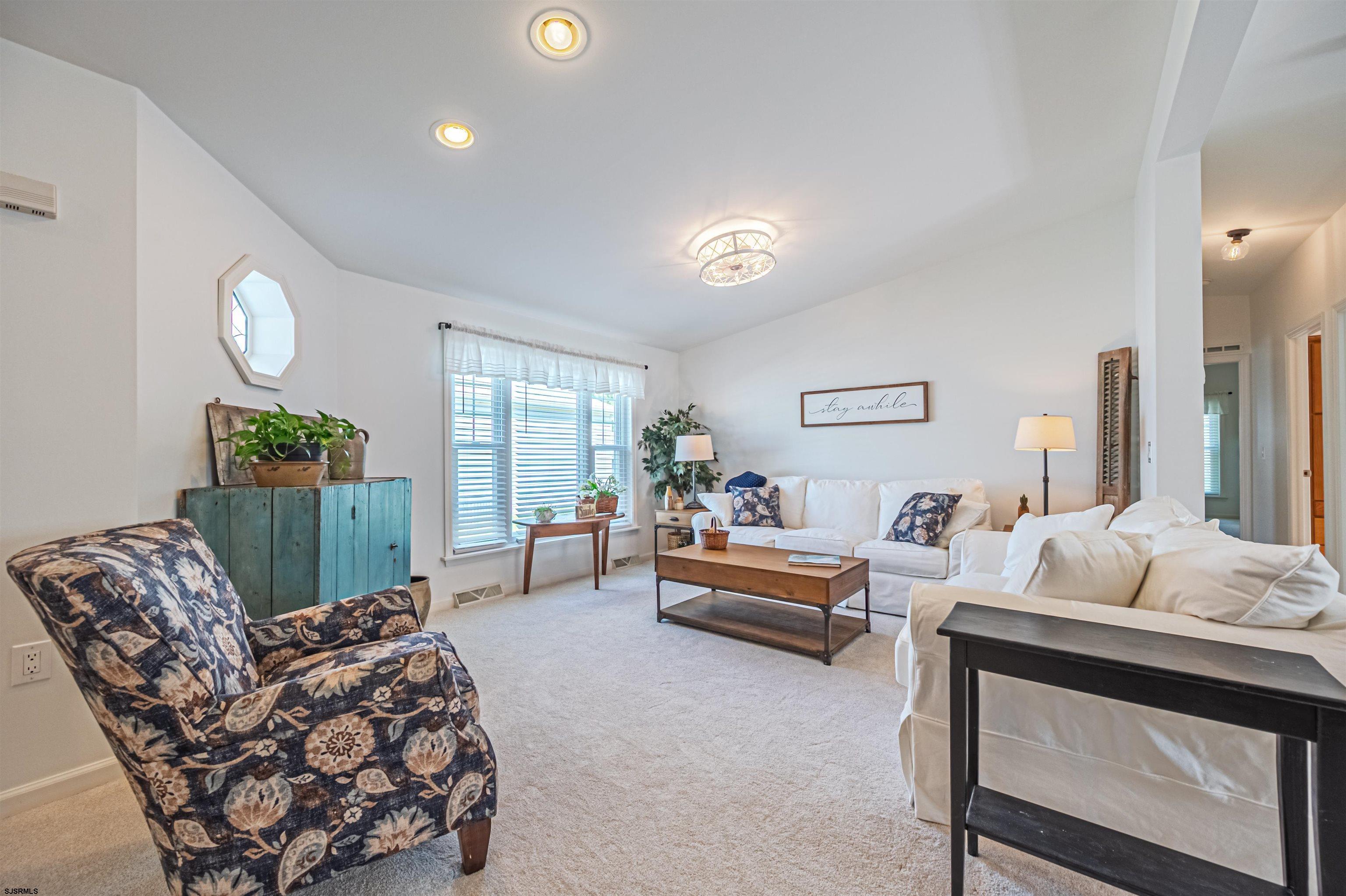 Property Photo: 4 Pinetree Dr NJ 08330