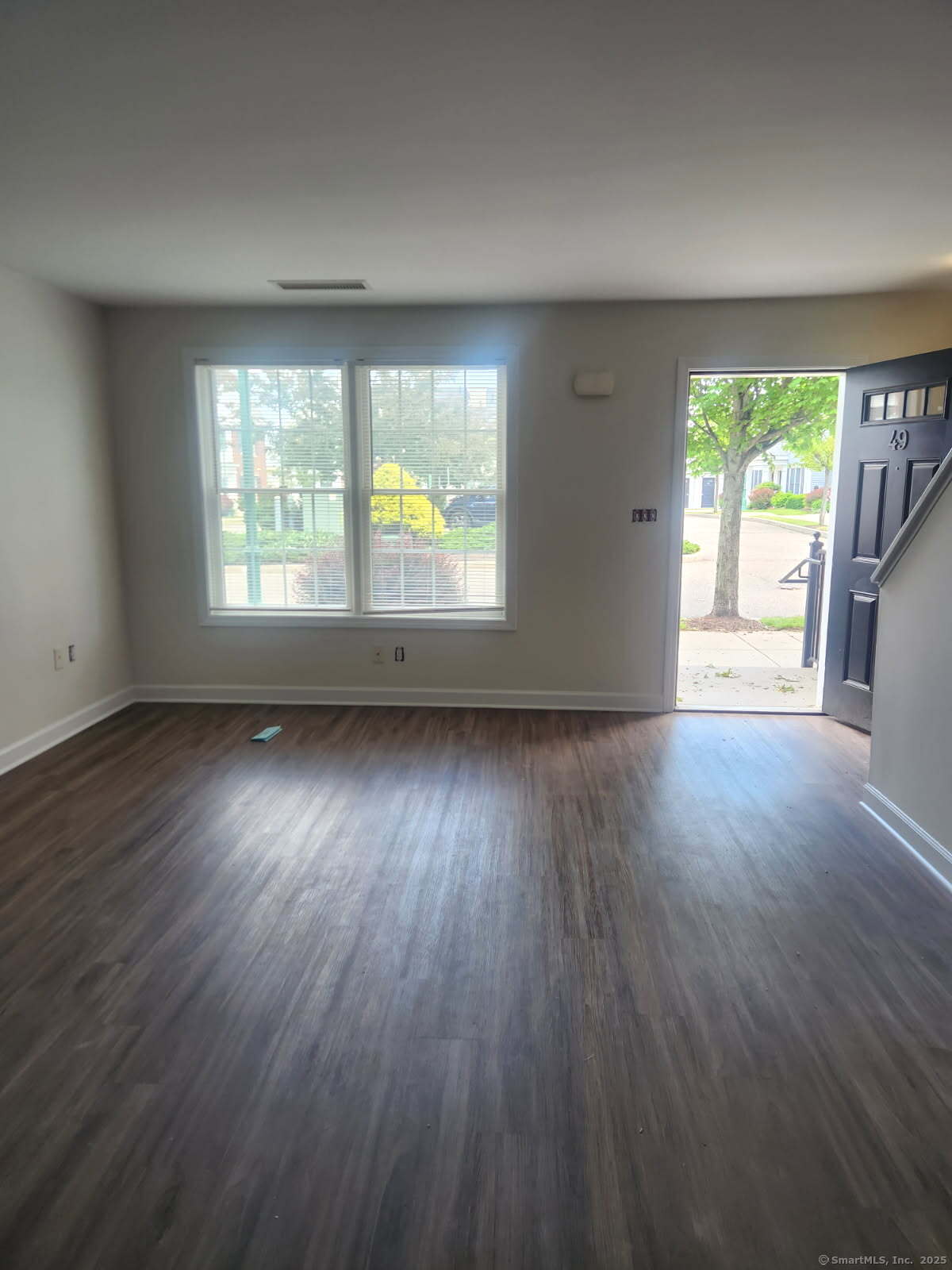 Property Photo:  70 Fairgate Drive  CT 06902 