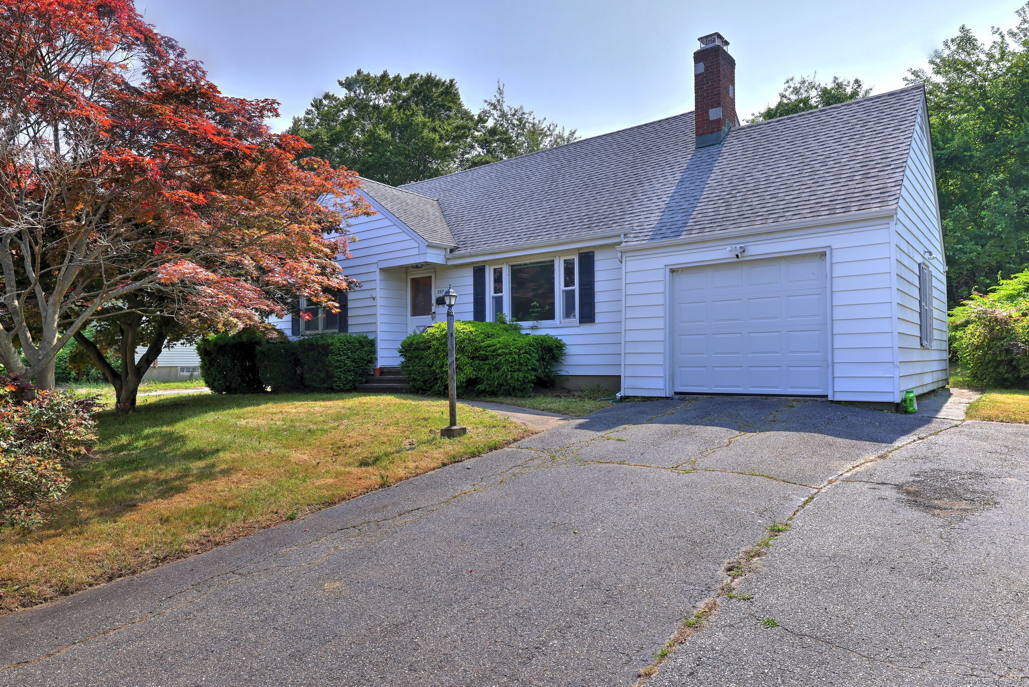 Property Photo: 337 Northfield Drive CT 06606