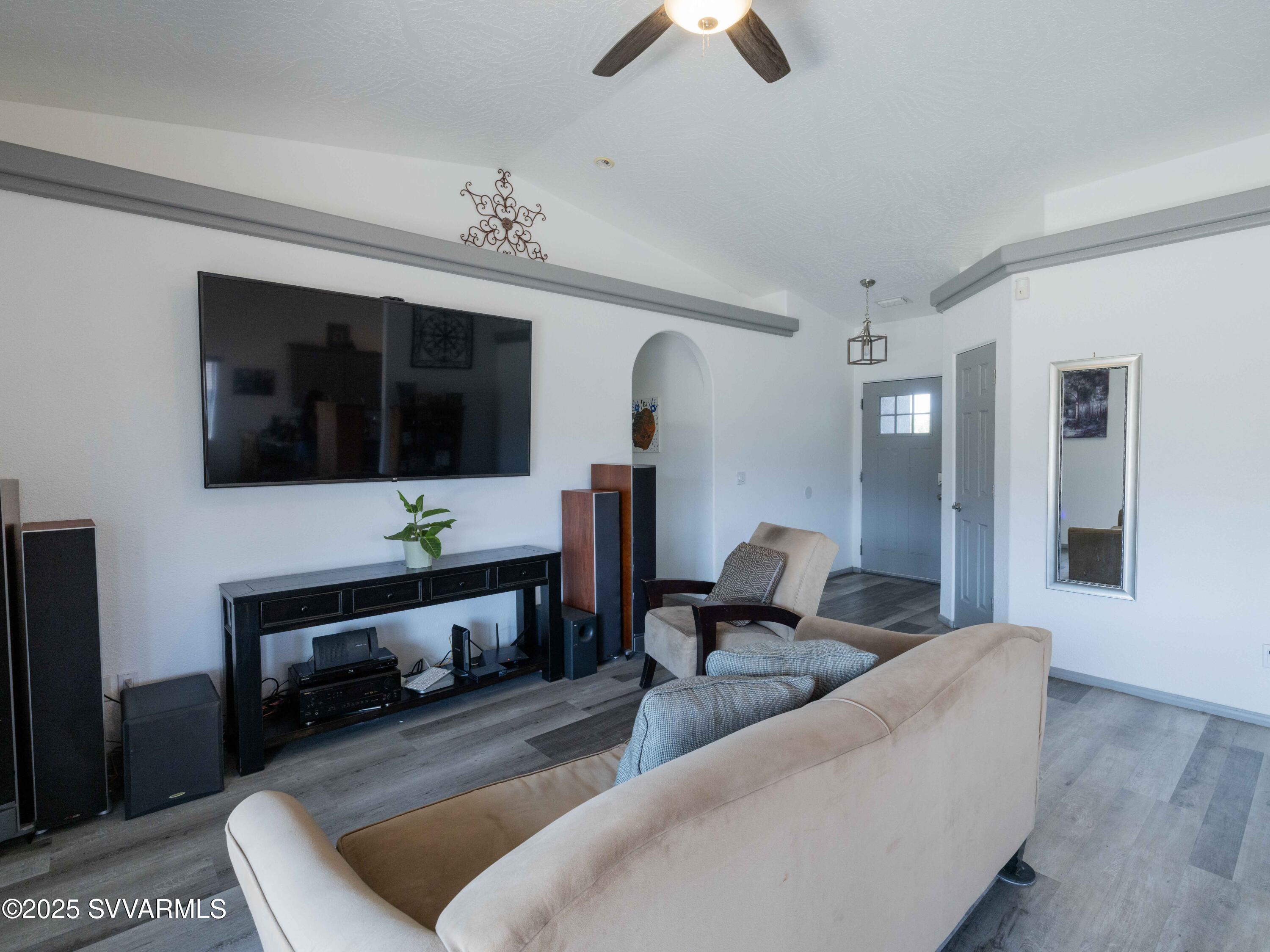 Property Photo:  1124 S 13th Place  AZ 86326 