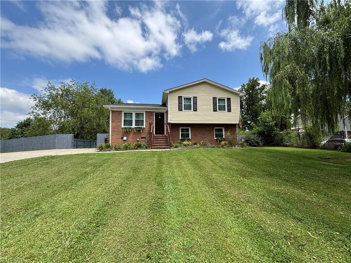 Property Photo: 614 White Pines Country Club Road NC 27030