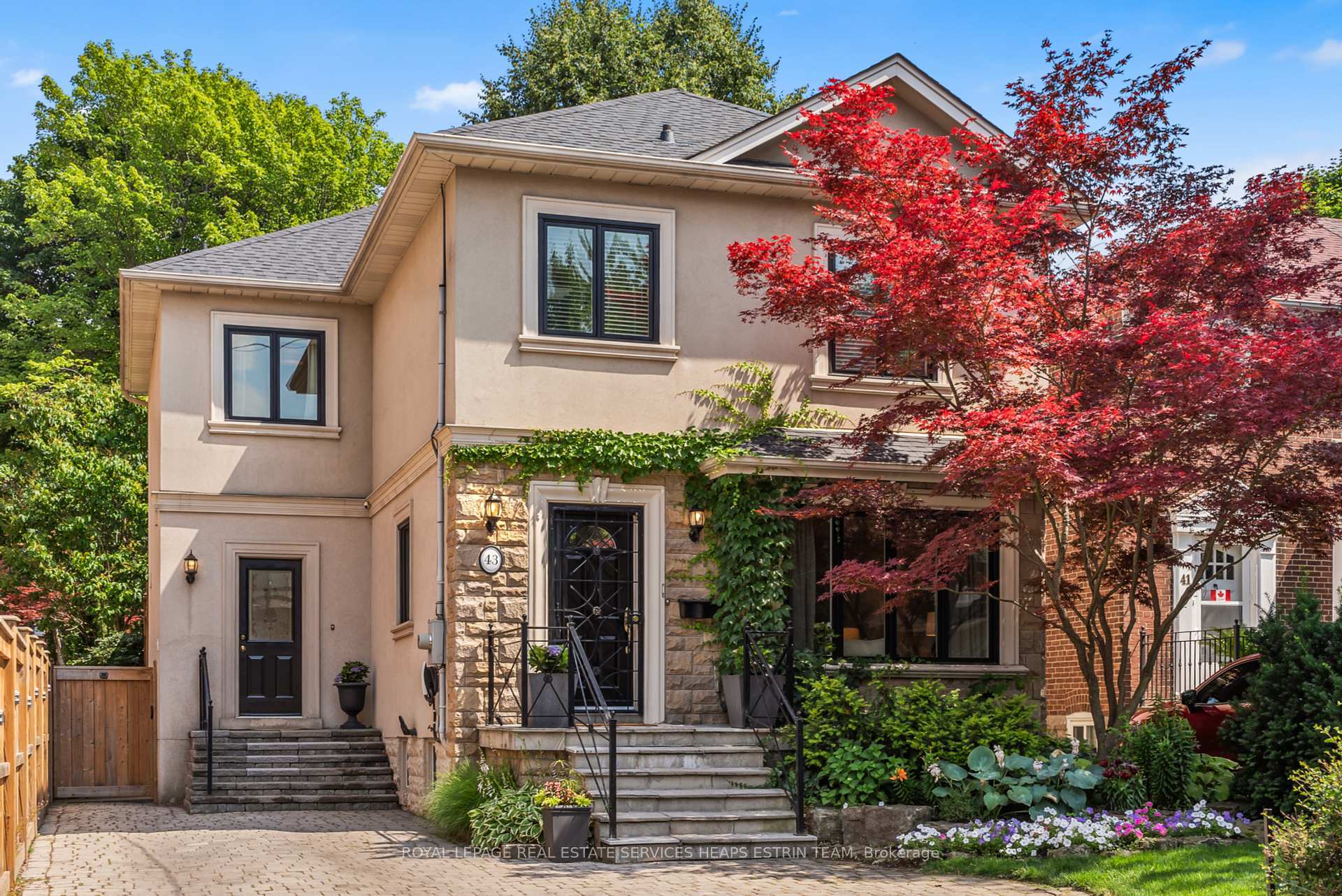 43 Randolph Road  Toronto ON M4G 3R8 photo